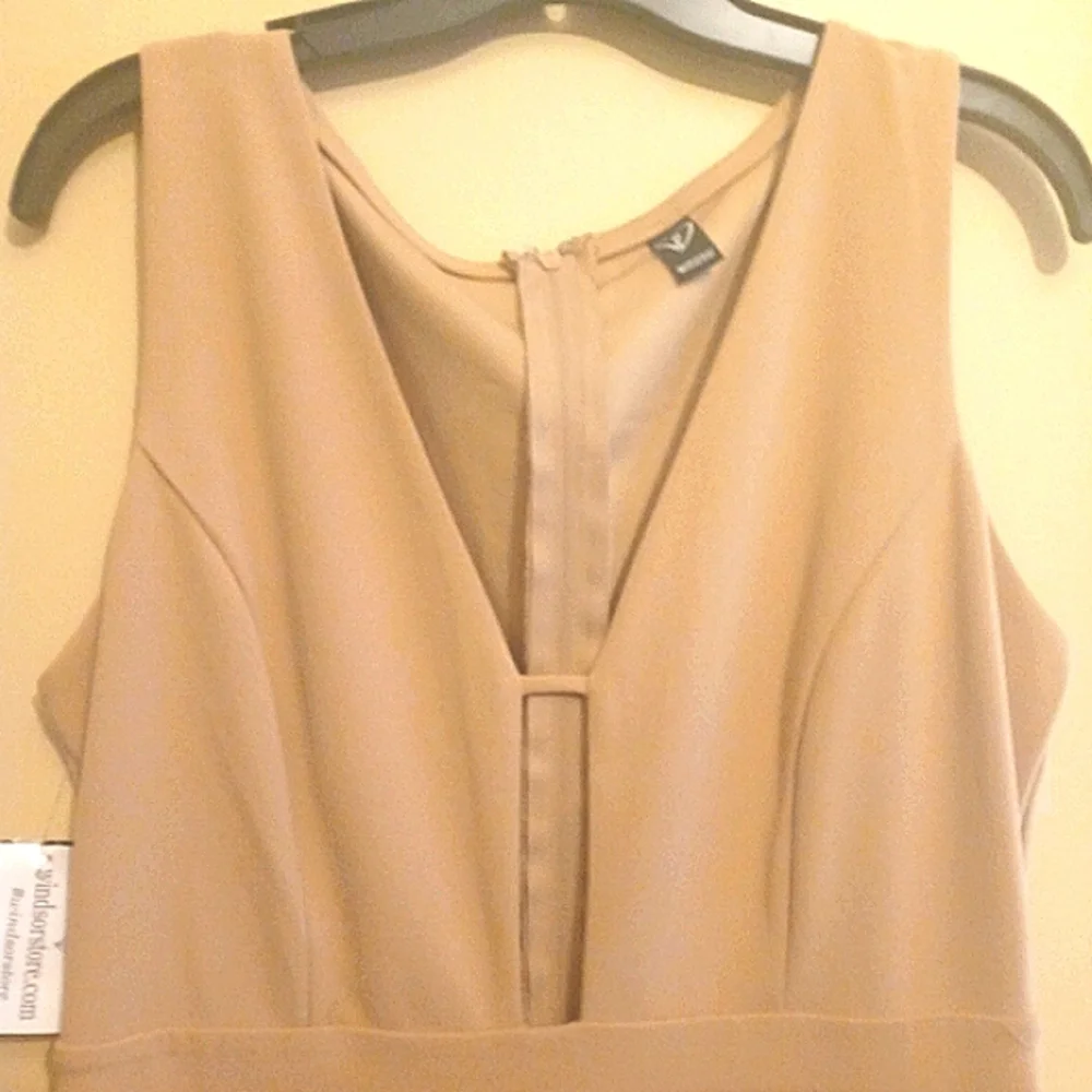 WINDSOR Formal Maxidress - Picture 2 of 4